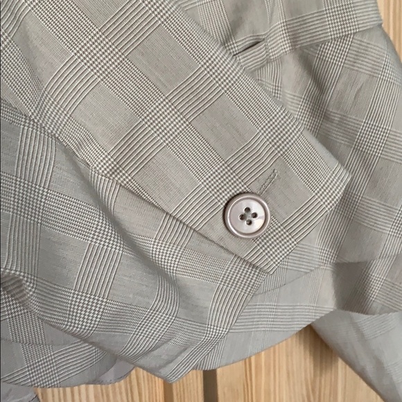 Lane Bryant Blazer, check pattern, peplum hem sz16 - Picture 4 of 5